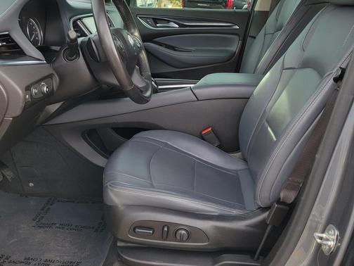 2020 Buick Enclave AWD Essence