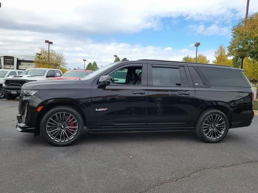 2023 Cadillac Escalade ESV V-Series
