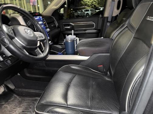 2021 RAM 2500 Laramie Mega Cab 4x4 6'4' Box