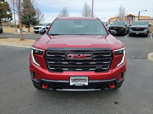 2025 GMC Acadia AWD AT4
