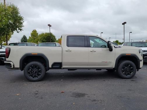 2026 GMC Sierra 2500 AT4