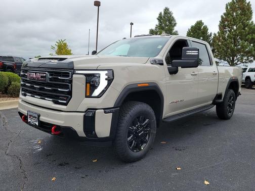 2026 GMC Sierra 2500 AT4