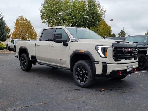 2026 GMC Sierra 2500 AT4