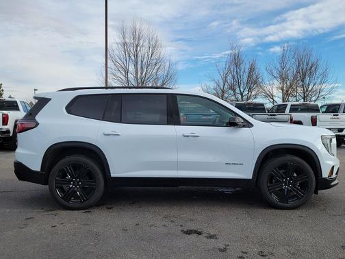 2026 GMC Acadia Elevation AWD