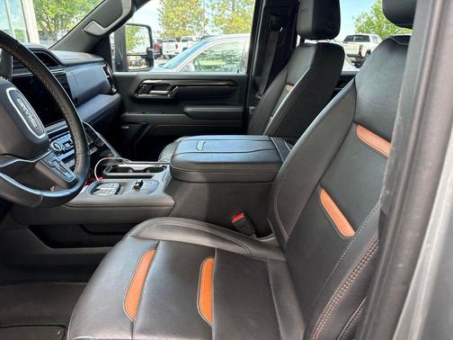 Sterling Metallic 2024 GMC Sierra 3500 AT4