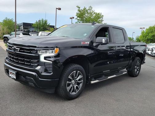 Black 2022 Chevrolet Silverado 1500 RST