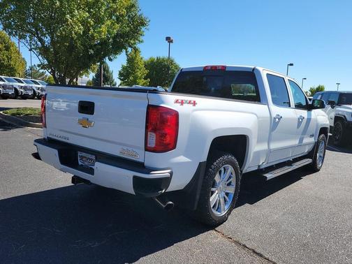 2017 Chevrolet Silverado 1500 High Country