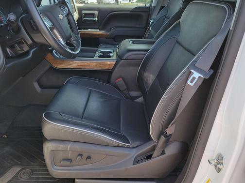 2017 Chevrolet Silverado 1500 High Country