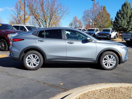 2025 Buick Envista Preferred FWD