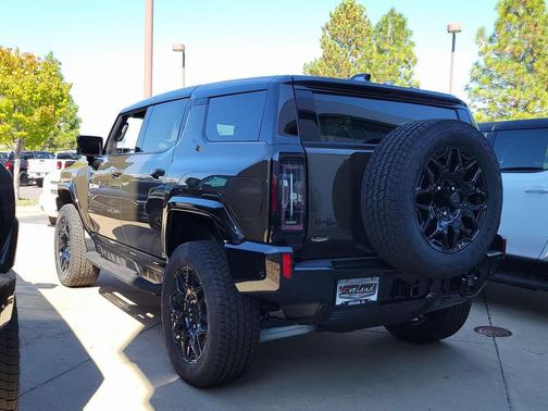 2026 GMC HUMMER EV SUV 2X