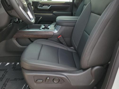 2026 GMC Sierra 2500 SLT