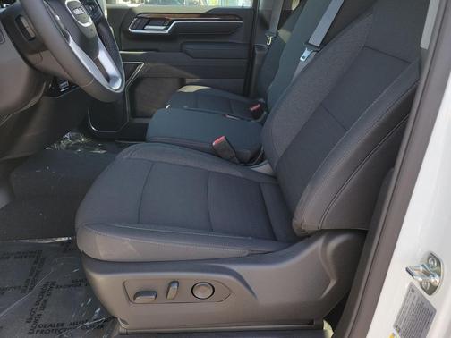 2026 GMC Sierra 2500 SLE