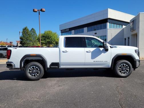 2026 GMC Sierra 2500 SLE