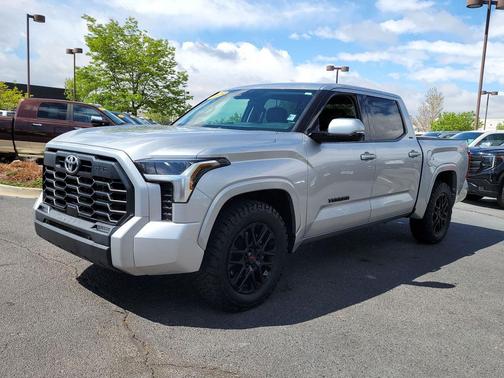 Celestial Silver Metallic 2022 Toyota Tundra SR5