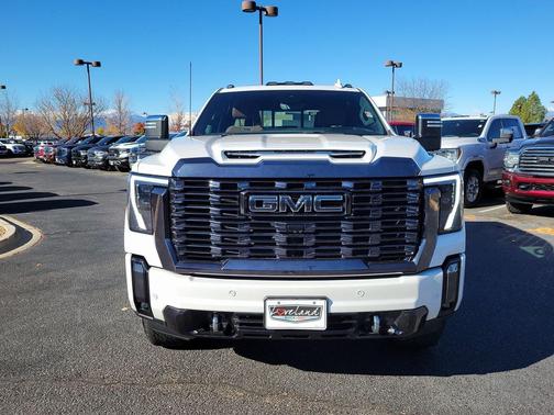 2024 GMC Sierra 3500 Denali