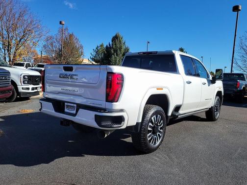 2024 GMC Sierra 3500 Denali