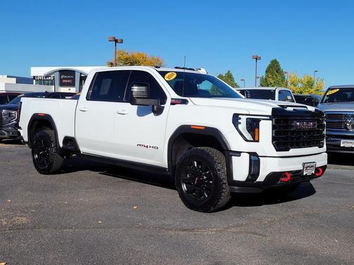 2024 GMC Sierra 2500 AT4