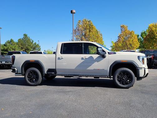 2026 GMC Sierra 2500 AT4