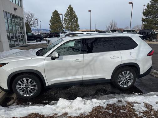 2024 Toyota Grand Highlander Platinum