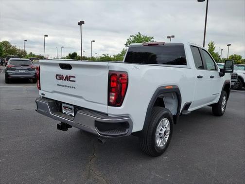 2025 GMC Sierra 2500 Base