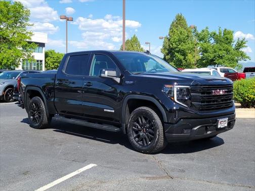 2025 GMC Sierra 1500 Elevation