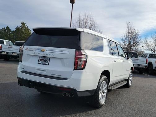 2023 Chevrolet Suburban Premier