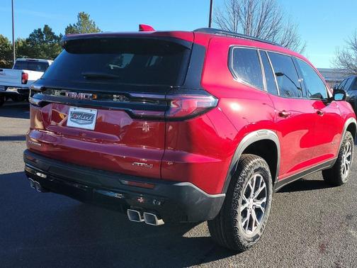 2026 GMC Acadia AT4 AWD