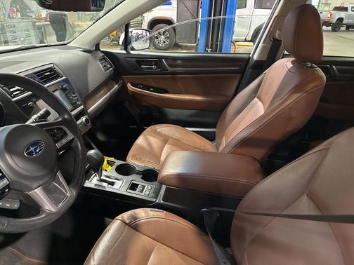 2017 Subaru Outback 2.5i Touring