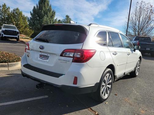 2017 Subaru Outback 2.5i Touring