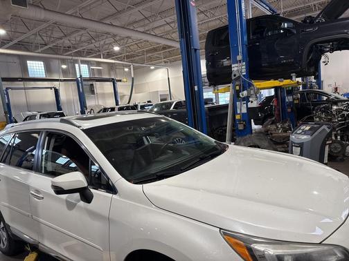 2017 Subaru Outback 2.5i Touring
