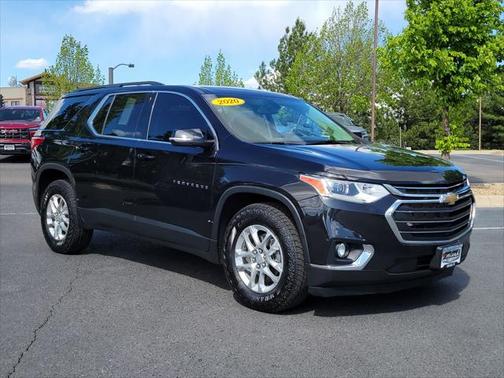 2020 Chevrolet Traverse LT Cloth