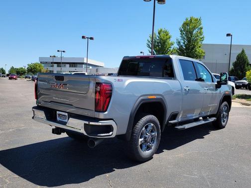 2025 GMC Sierra 2500 SLT