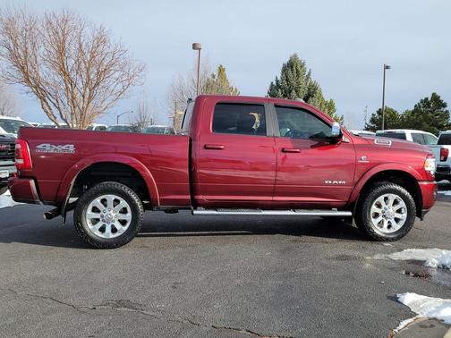 2021 RAM 2500 Laramie Crew Cab 4x4 6'4' Box
