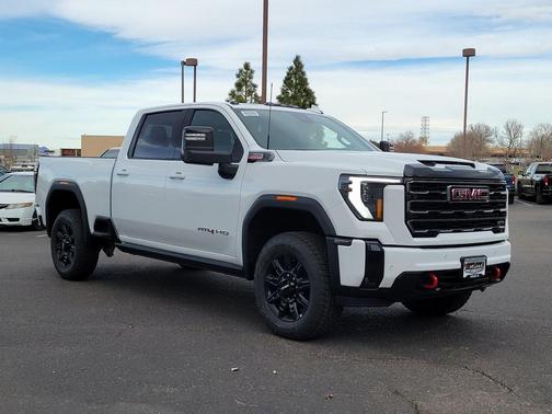 2026 GMC Sierra 2500 AT4