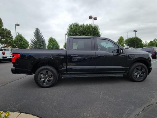 2023 Ford F-150 Lightning LARIAT
