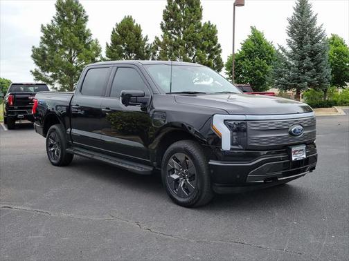 2023 Ford F-150 Lightning LARIAT