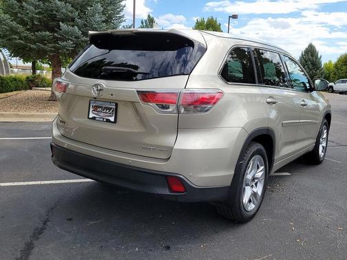 2016 Toyota Highlander Limited