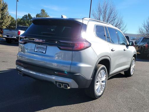 2026 GMC Acadia Elevation AWD