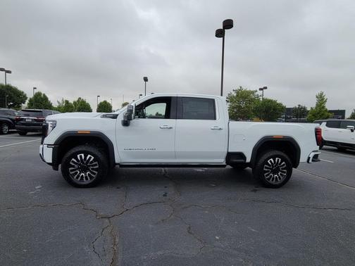 2025 GMC Sierra 2500 Denali Ultimate