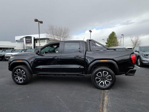 2025 GMC Canyon Base
