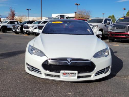 2015 Tesla Model S P85D
