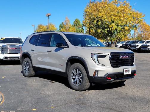 2026 GMC Acadia AWD AT4