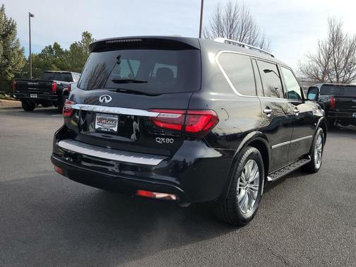 2018 INFINITI QX80 Base
