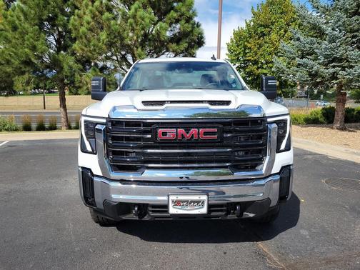 2026 GMC Sierra 2500 Base