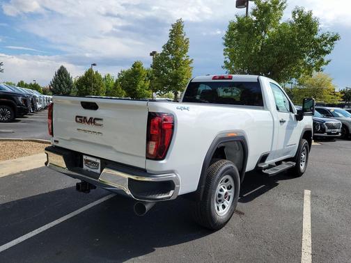 2026 GMC Sierra 2500 Base