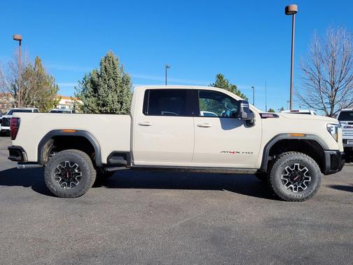 2026 GMC Sierra 2500 AT4