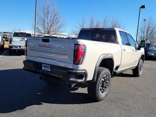 2026 GMC Sierra 2500 AT4