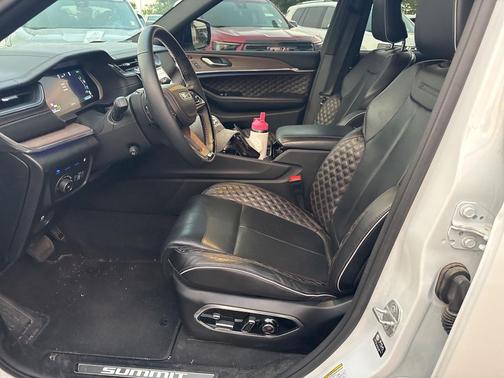 2022 Jeep Grand Cherokee 4xe Summit