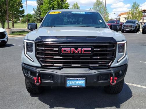 2024 GMC Sierra 1500 AT4X