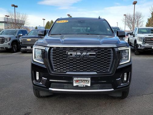 2023 GMC Yukon Denali Ultimate